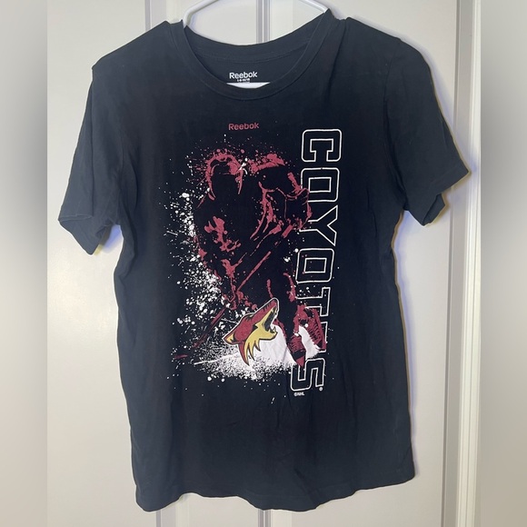 Reebok Black Short Sleeve Graphic Tee - Picture 1 of 3